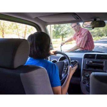 Relation Between Distracted Driving & Pedestrian Accidents